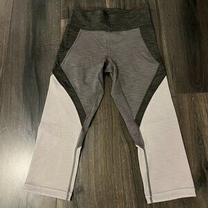 Lululemon Capri Leggings SZ 4